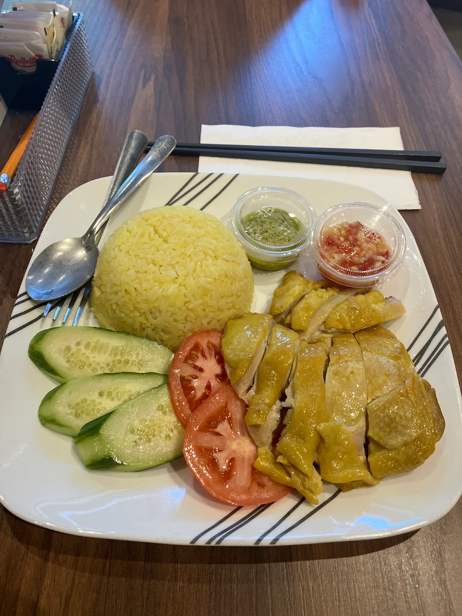 hainanese chicken rice 海南雞飯